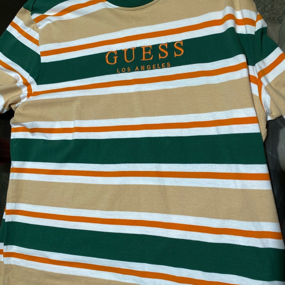 Guess t shirt